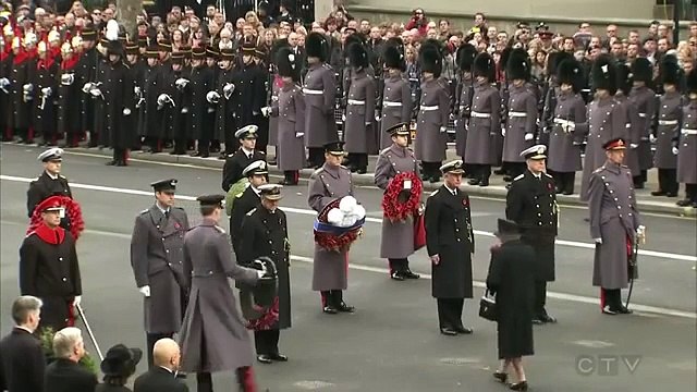 WATCH: Royal Family Lay Wreaths at Cenotaph Remembrance 2014