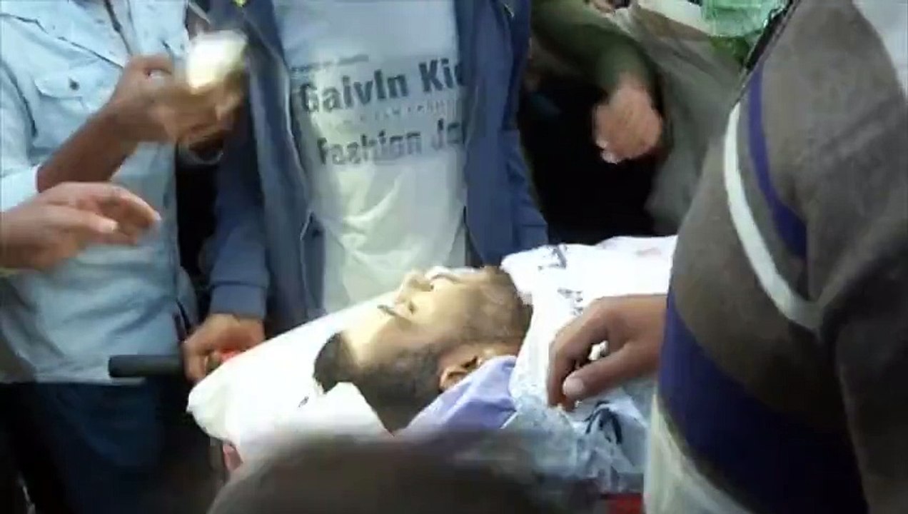 Un Palestinien de 23 ans tué par des tirs israéliens lors de violents affrontements