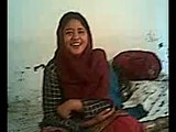 Pathan Girl Kachar Talking With Cusion