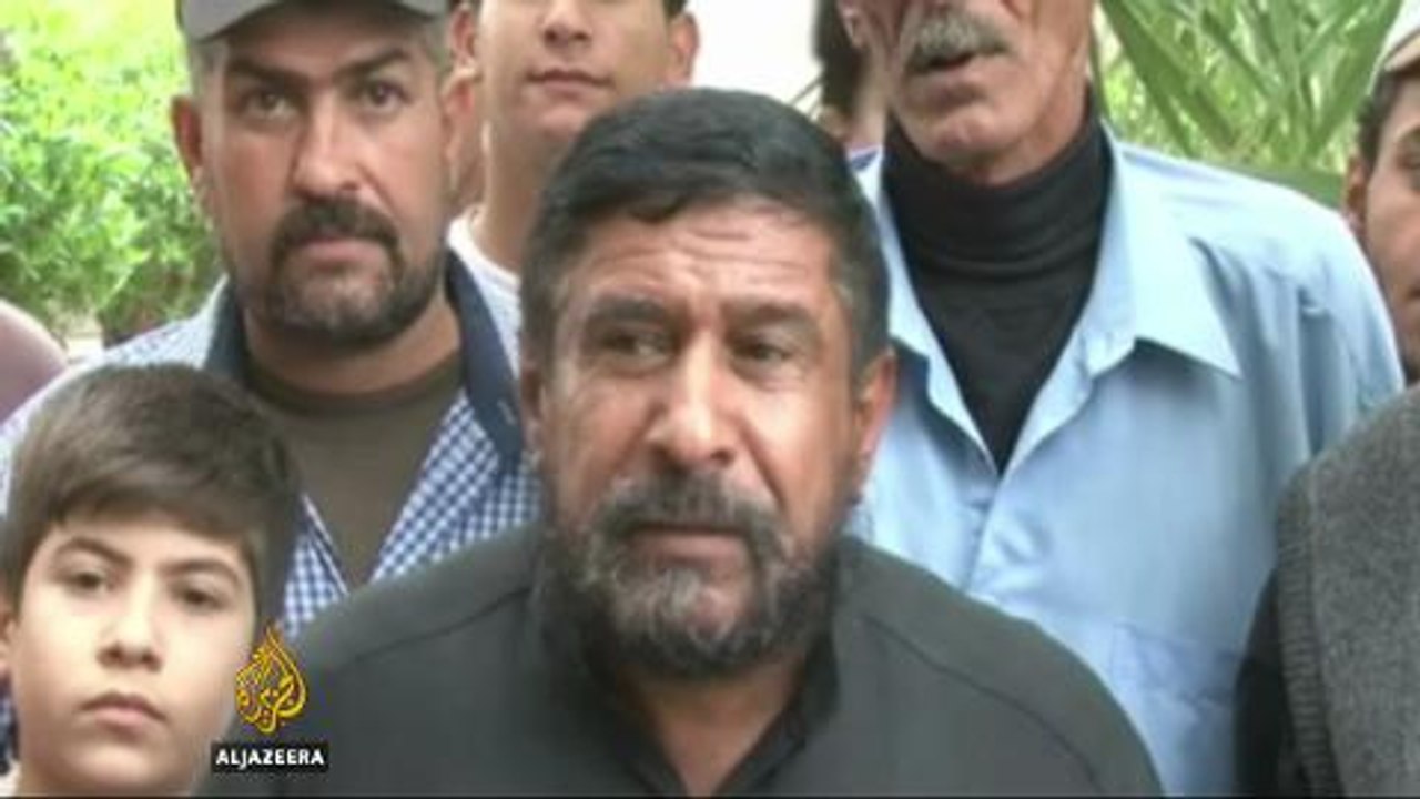 Iraqis demonstrate over crumbling infrastructure amid floods