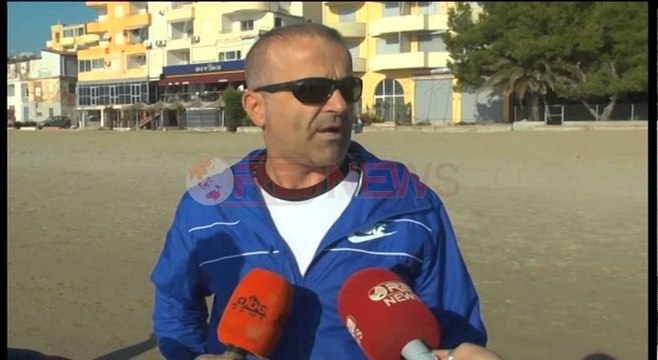 Sasi e konsiderueshme nafte derdhet në det, ndotet bregdeti i Durrësit- Ora News- Lajmi i fundit-