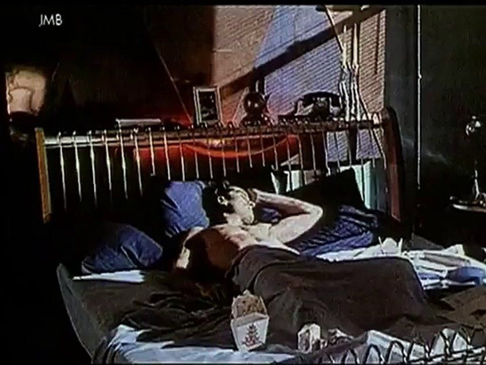 Very hot commercial for Camel -