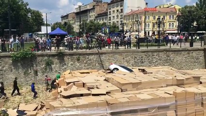 Shahrukh Khan's Stunt in Dilwale