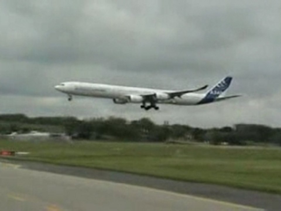 ATTERISSAGE A340-600