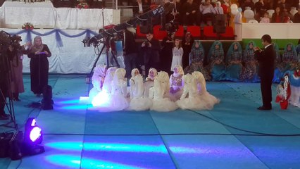 Giresun'da Küçük Hafizeler İlahi Söylüyor - Senle Mekke Medine