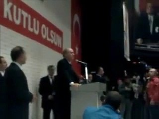 Koltuğa Yapışmış Benden Hesap Sor Diyor... Millet Spatula Mı Kullansın Seni Kazımak Be Adam...