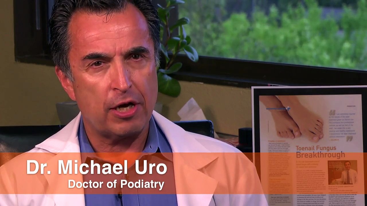 What footwear do I wear when I have toenail fungus?