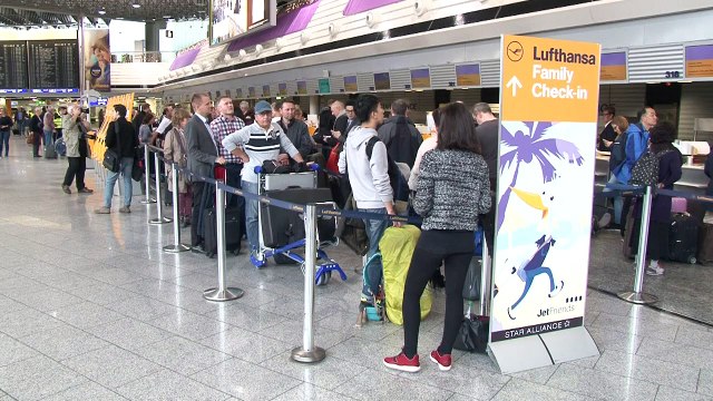 Tens of thousands grounded as Lufthansa cabin crew strike