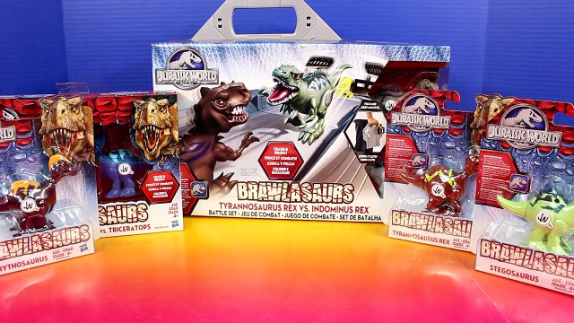 Jurassic World Jurassic Park Brawlasaurs T-Rex Tyrannosaurus Triceratops Dinosaur Battle