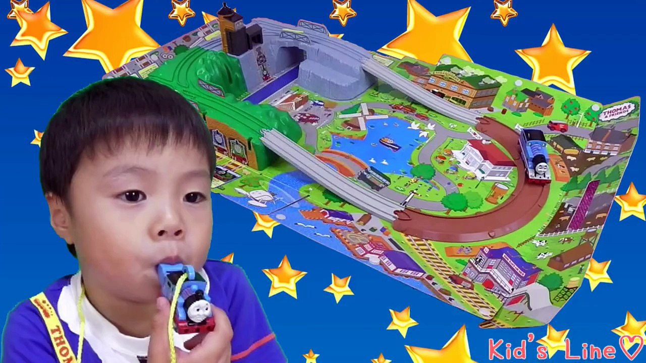 トーマス おでかけ立体マップ 【プラレール】 トミカ おもちゃ Thomas And Friends Plarailこうくん4歳