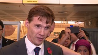 Ambassador  heckled  at Sharm airport- BBC News