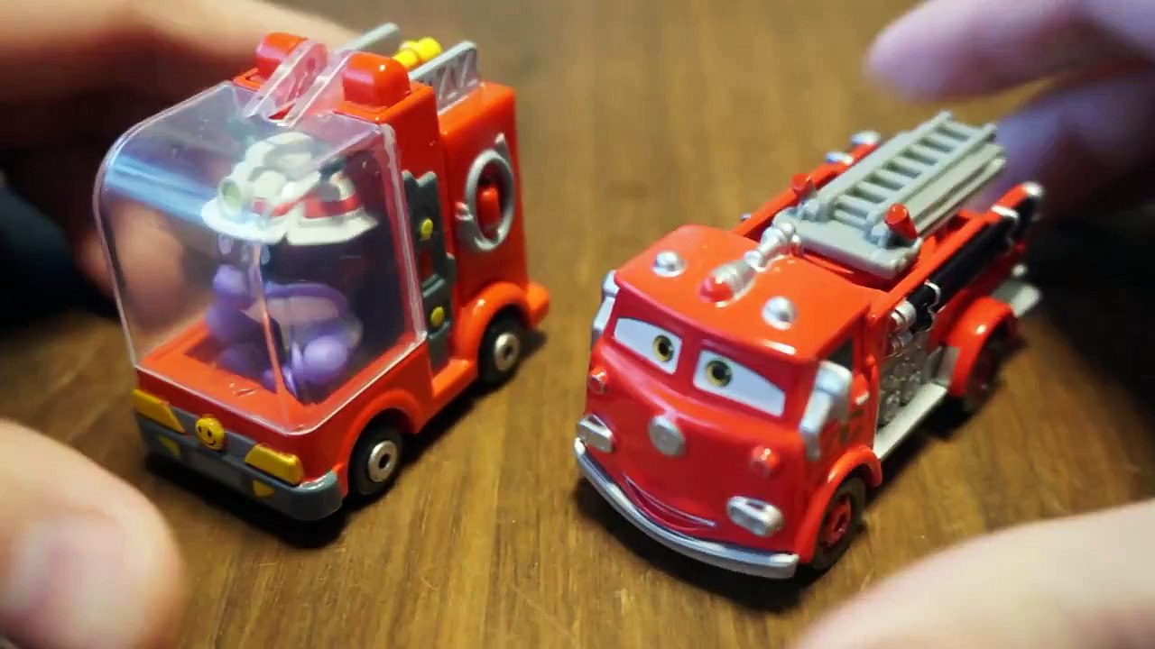 アンパンマンミニカー対決　「ばいきんまん」vs「レッド」カーズ トミカ