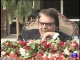 SKMH Peshawar fundraising event- Imran Khan reaches before media
