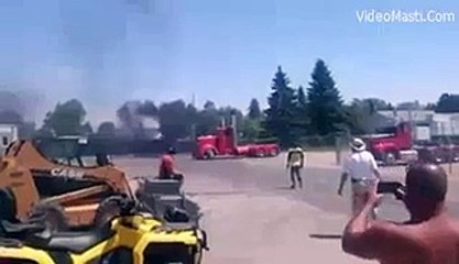 Amazing Truck Driving Skills - Awesome Drifting Like Car -