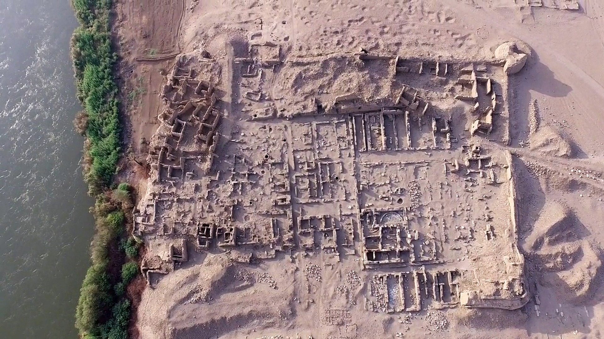 ⁣Sai Island Archaeological Mission (SIAM) 2015