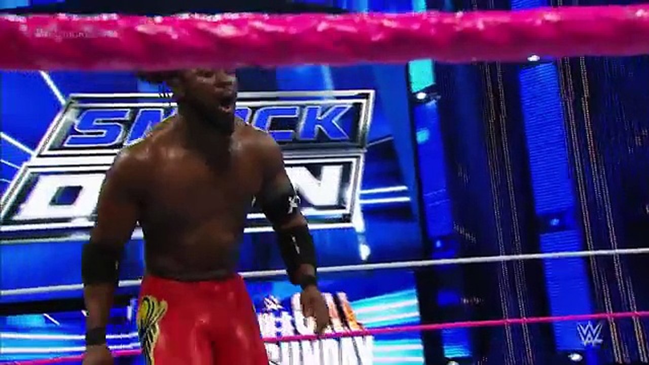 Roman Reigns & Dean Ambrose vs. The New Day  SmackDown, October 22, 2015