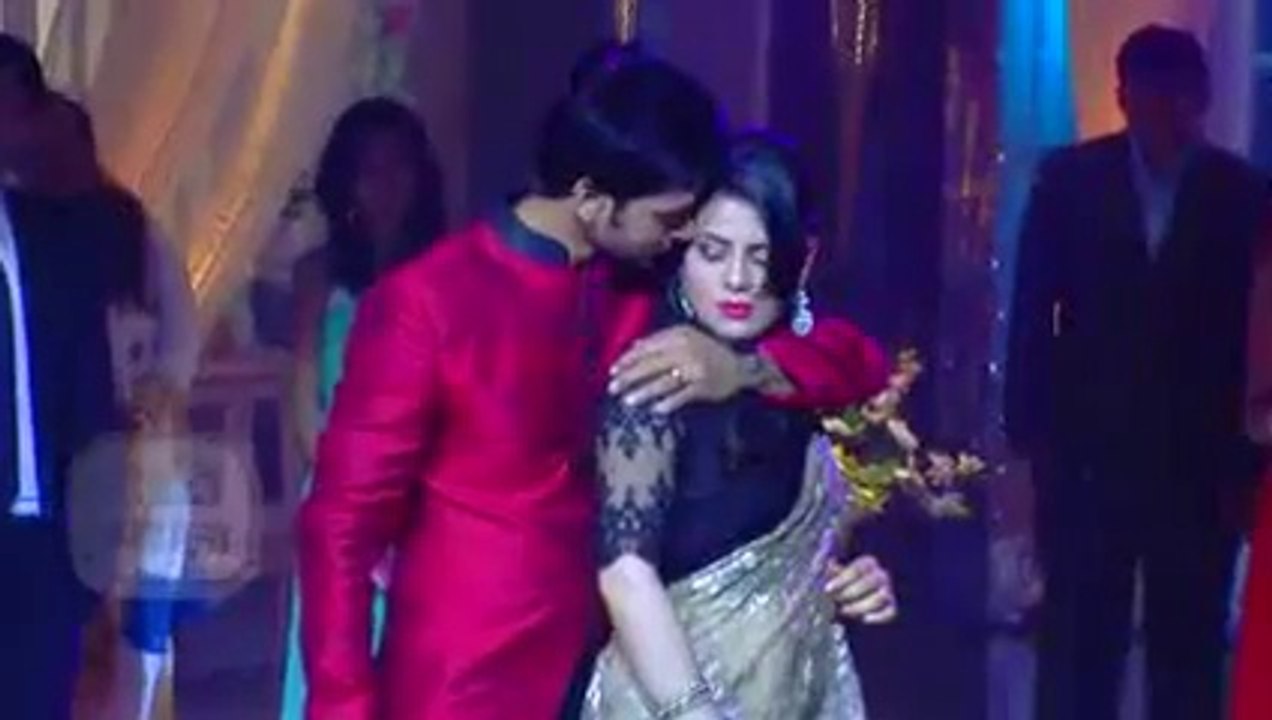 Milan ne ki Ishani ke saath Jabardasti Kiss karne ki koshish - 8 november 2015 - Meri Aashiqui Tum Se Hi