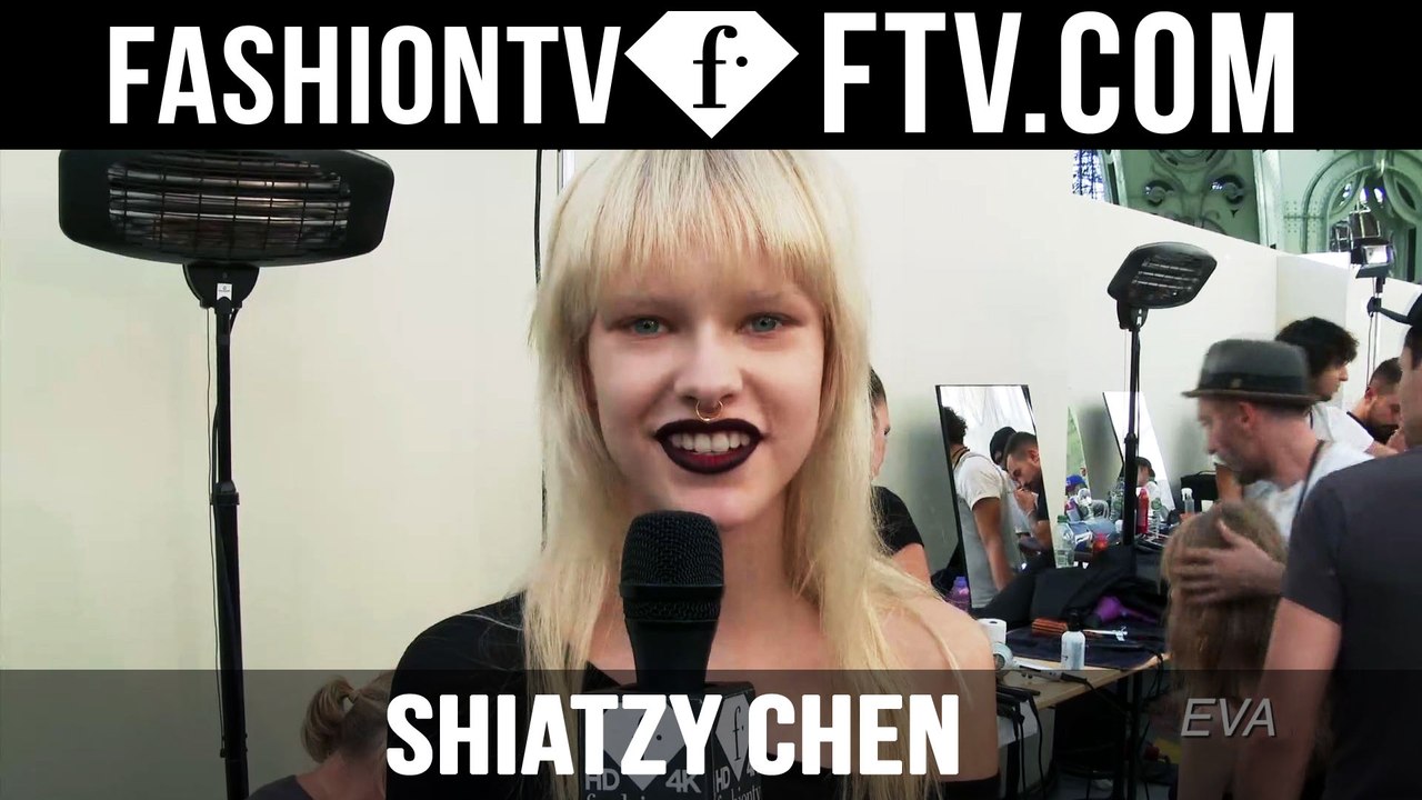Hairstyle at Shiatzy Chen Spring 2016 Paris Fashion Week | PFW | FTV.com