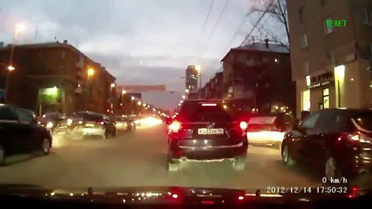 Car Crash Compilation October 2014    Russian Road Rage and Car Crashes  #18
