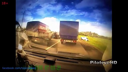 2014 North America Car Crash Compilations    Super car driver idiots #3