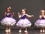 Trois petites danseuses douées