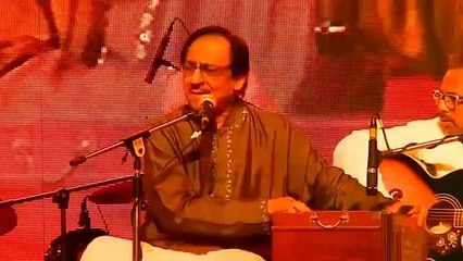 Yeh Dhuwaan Sa Kahan Se Uthta Hai By Ghulam Ali