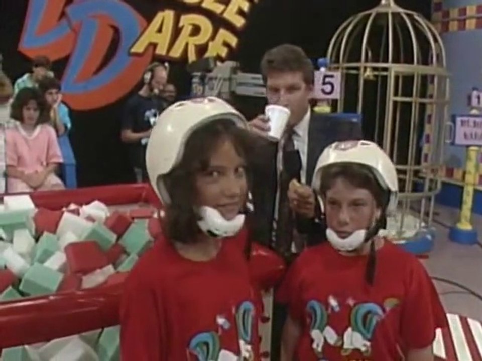 Super Sloppy Double Dare (1987) - The Skipper Doos vs. The Lightning Bugs