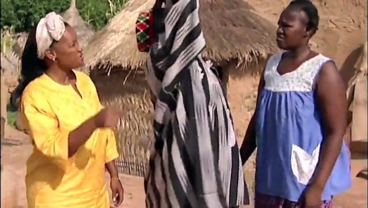 Trois femmes, un village Episode 26 Pleine lune video Dailymotion