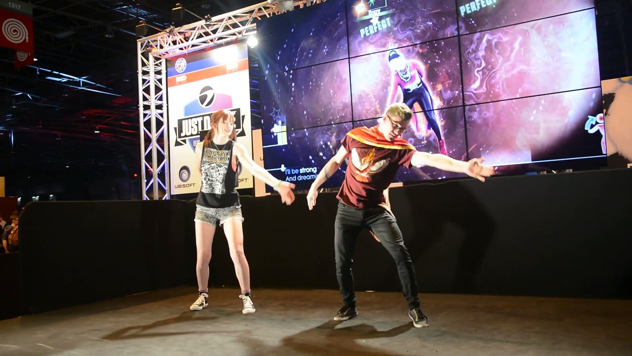 Avery - Thomas (Ellie Goulding - Lights) Just Dance ESWC Paris Games week 2015