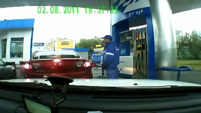 ТОП 5. Приколы на заправке. Приколы 2014. Видео подборка приколов 2014