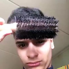 il ma fait délirer avec sa brosse