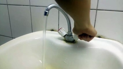 Kendini F1 de zanneden musluk!