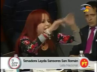 Скачать видео: Senadora Layda Sansores Enfrenta al PAN / PRI en el Debate Por La Reforma Energetica