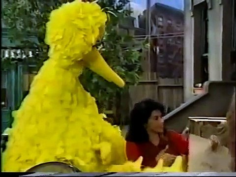 Sesame Street Big Bird Snuffy Mail a Letter