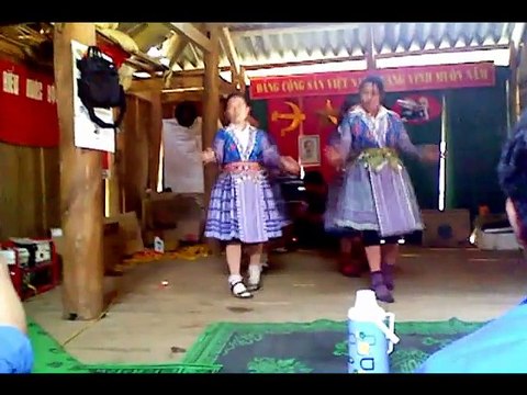 Noj Peb Caug Xyoo Tshiab - Hmoob teb chaws nyab laj 30