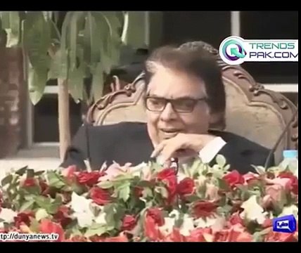 Imran-Khan-reaches-before-media Behind-the-Camera-Talk