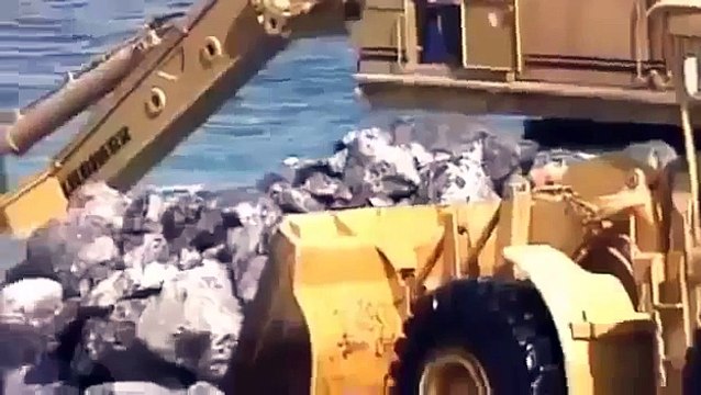 National Geographic Documentary 2015 Megastructures Worlds Tallest Hotel BBC Documentary 3