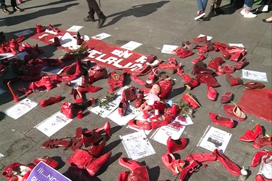 Mujeres en huelga de hambre contra la violencia de género