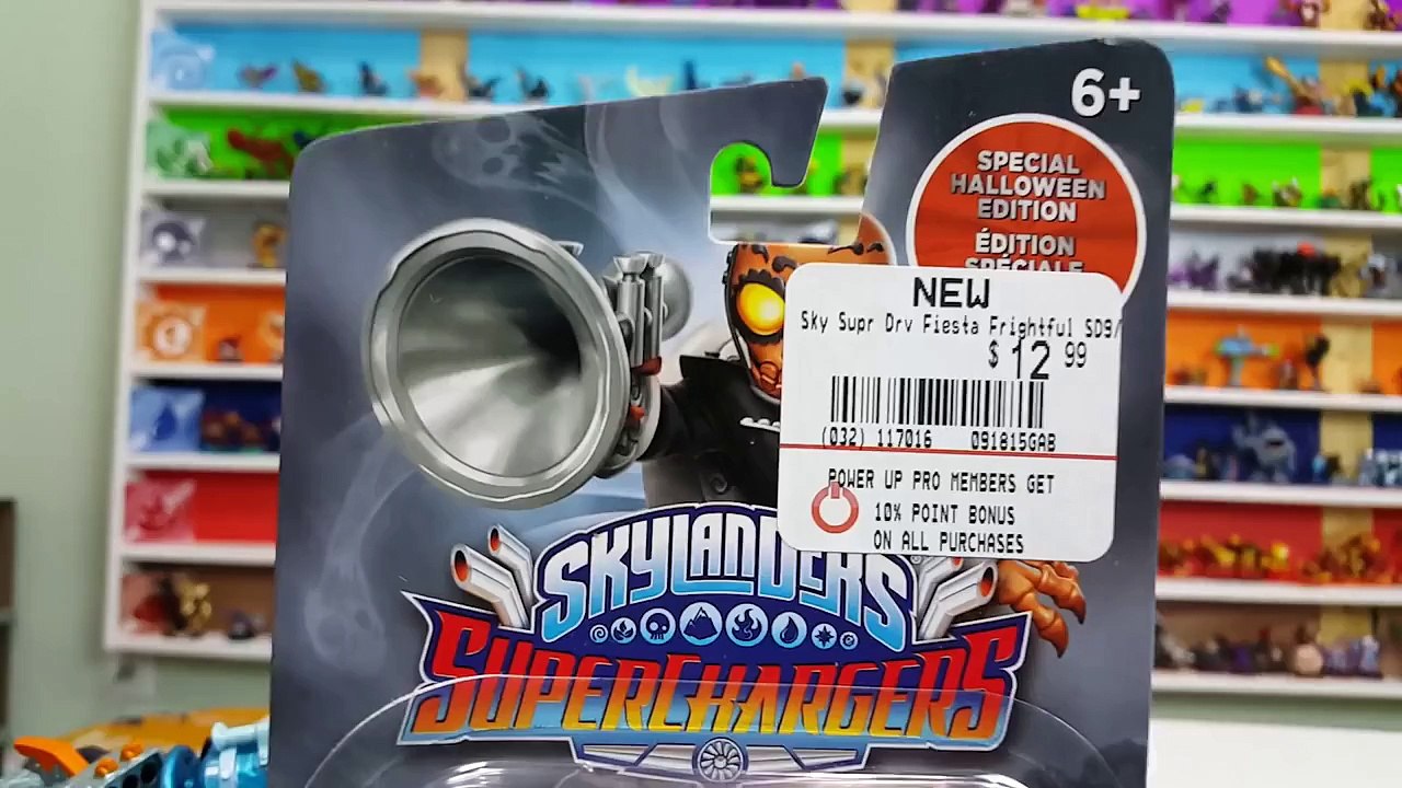 Skylanders SuperChargers Hunting HALLOWEEN Fun! Day 1 Variants Adventure Haul + Unboxing (