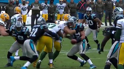 Panthers Kyle Love recovers Eddie Lacy's fumble