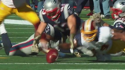 Patriots linebacker Jonathan Freeny recovers onside kick