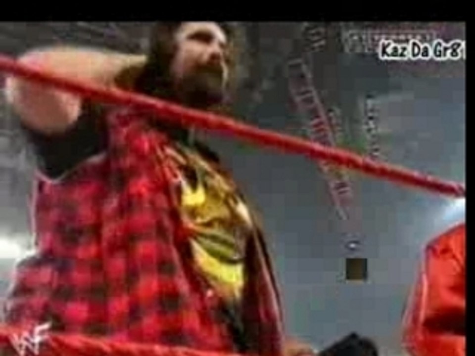 Rikishi Returns and Turns Face