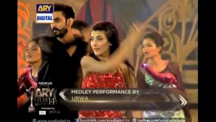 Urwa Hocane Dance in ARY film Awards