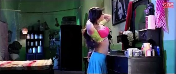 Minissha Lamba Hot Scene with Arshad Warsi