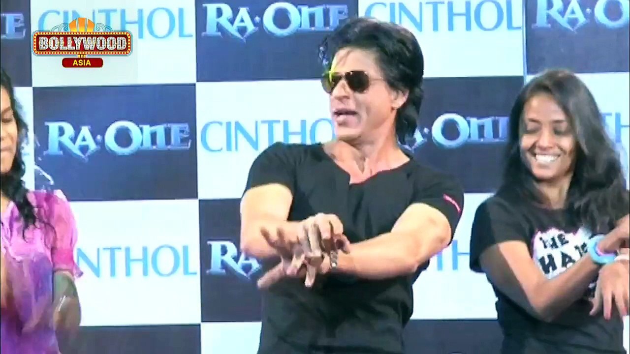 Shahrukh Khan SEDUCES Model | Hot Photoshoot | Shanina Shaik