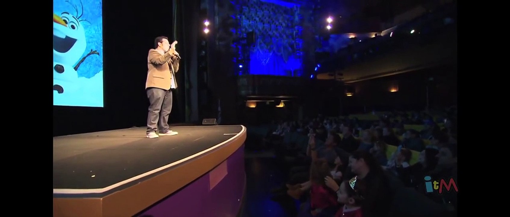 Frozen sing along with Olaf voice Josh Gad at Disneys El Capitan Theatre