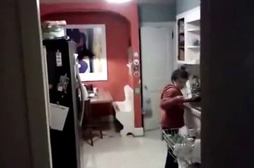 Как нужно мыть посуду