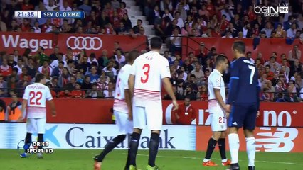 Le ciseau... et la blessure de Sergio Ramos face à Séville