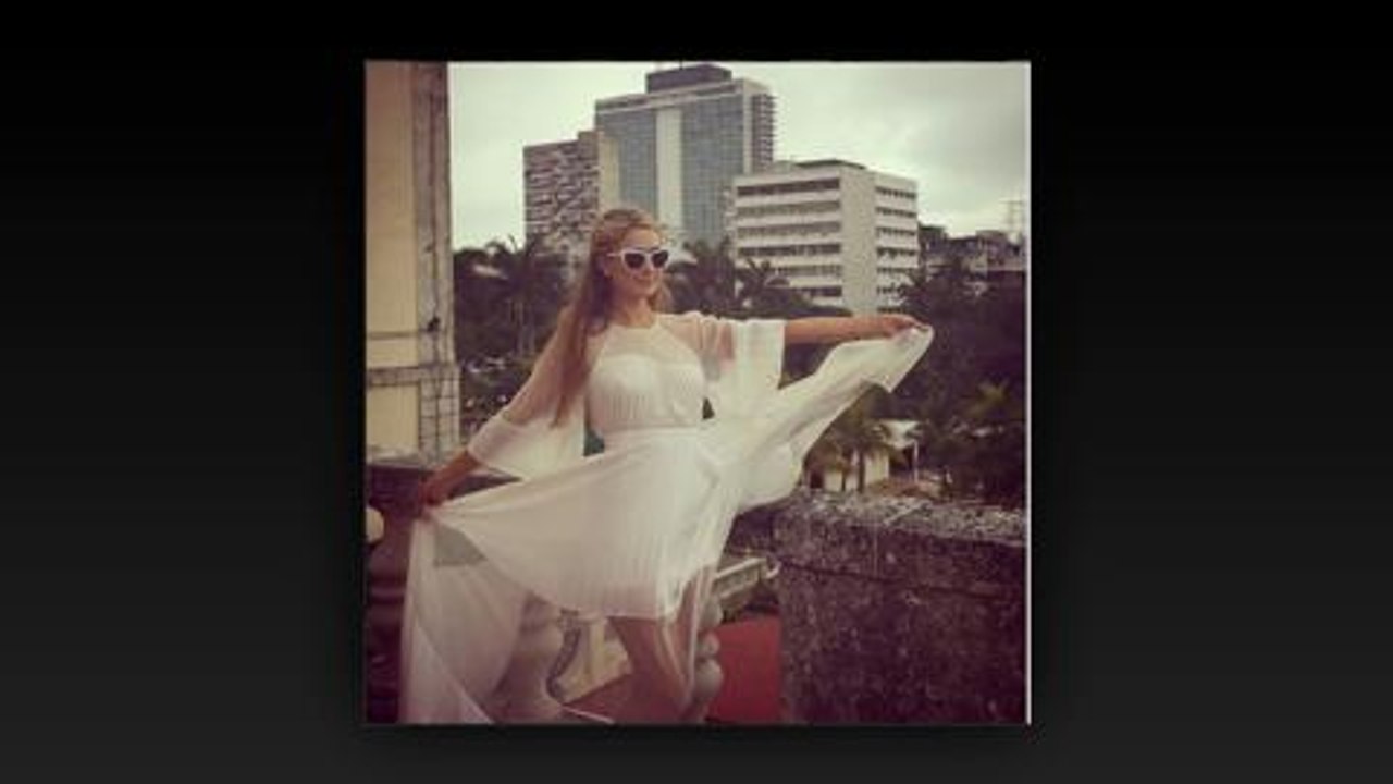 PARIS HILTON