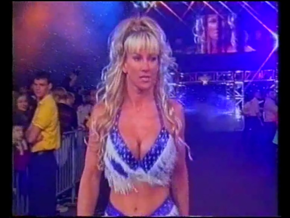 Madusa vs. Evan Karagias - Starrcade 1999 (German)